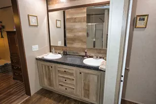 555 Co Rd 728B, Sweeny, TX 77480 - Photo 20