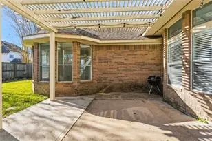 21919 Windmill Bluff Ln, Katy, TX 77450 - Photo 38