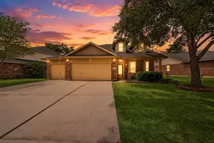 17503 Durham Ridge Ln, Humble, TX 77346 - Photo 1