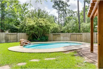 10 Caelin Court, The Woodlands, TX 77382 - Photo 36