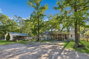 21751 Cherry St, New Caney, TX 77357 - Photo 2