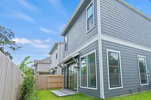 7208 Shadyvilla Ln, Houston, TX 77055 - Photo 10