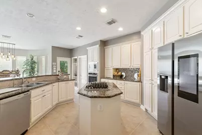 10202 Leedscastle Manor Court, Spring, TX 77379 - Photo 14