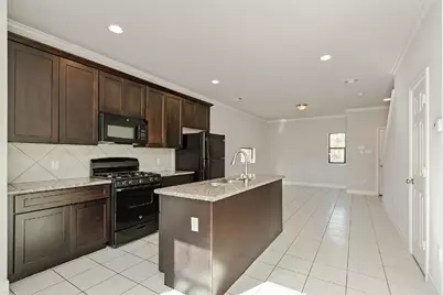 1021 Grenshaw Street #B, Houston, TX 77088 - Photo 10