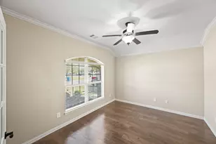 4442 Firebrush Ln, Baytown, TX 77521 - Photo 4