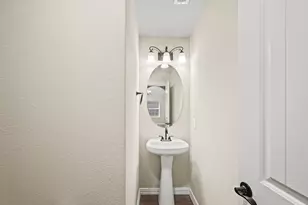 4442 Firebrush Ln, Baytown, TX 77521 - Photo 10