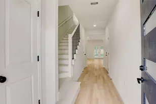 8314 Williamsdell St, Houston, TX 77088 - Photo 6
