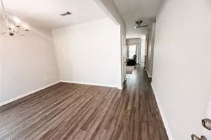 22527 Sweetglen Ct, Spring, TX 77373 - Photo 4