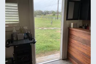 11913 Fm 1696 Road, Bedias, TX 77831 - Photo 20