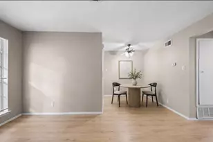 2012 Brun St, Houston, TX 77019 - Photo 6
