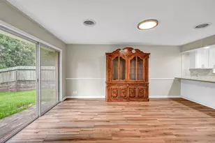 238 Forest Dr, Lake Jackson, TX 77566 - Photo 14