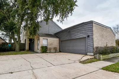 7711 Hopewell Lane, Houston, TX 77071 - Photo 1