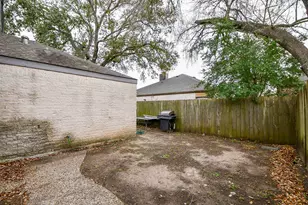 7711 Hopewell Ln, Houston, TX 77071 - Photo 30