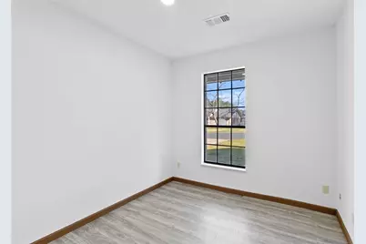 204 Pine Valley Street, Huntsville, TX 77320 - Photo 18