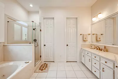 13719 Ashley Run, Houston, TX 77077 - Photo 18