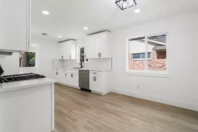 6010 Cartagena Street, Houston, TX 77035 - Photo 14