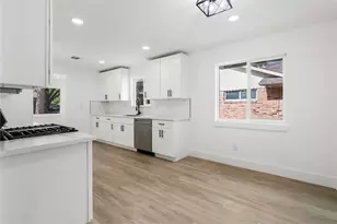 6010 Cartagena St, Houston, TX 77035 - Photo 14