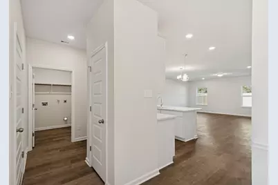 648 Woodhaven Lakes Drive, La Marque, TX 77568 - Photo 8