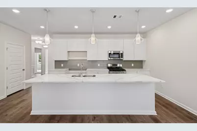 648 Woodhaven Lakes Drive, La Marque, TX 77568 - Photo 12