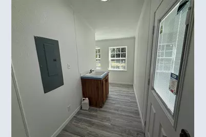 10621 Parker Drive, Willis, TX 77318 - Photo 8