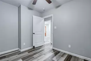 5914 Carew St, Houston, TX 77074 - Photo 38