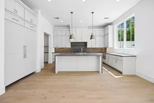 5 Wentworth Green Wy, Houston, TX 77027 - Photo 2