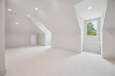 5 Wentworth Green Way, Houston, TX 77027 - Photo 38