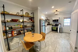 1604 Avenue L, Galveston, TX 77550 - Photo 8