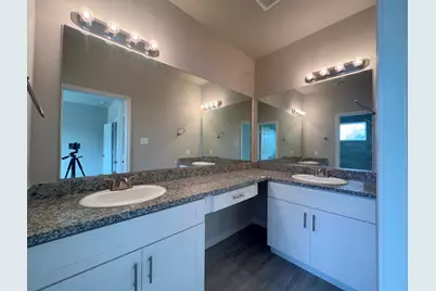 7903 Moon Beam Street #C, Houston, TX 77088 - Photo 6