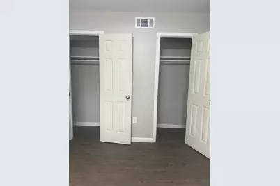 9745 Long Point Road #27, Houston, TX 77055 - Photo 8