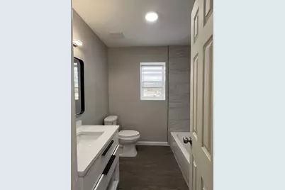 9745 Long Point Road #27, Houston, TX 77055 - Photo 2