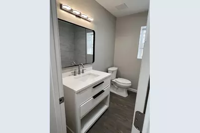 9745 Long Point Road #27, Houston, TX 77055 - Photo 6