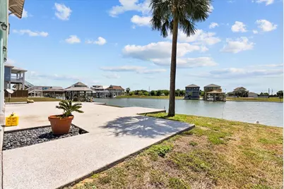 2000 Laguna Harbor Cove Boulevard, Port Bolivar, TX 77650 - Photo 28
