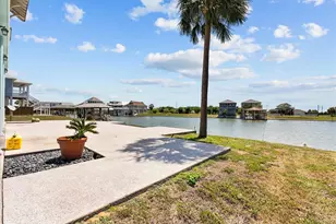 2000 Laguna Harbor Cove Blvd, Port Bolivar, TX 77650 - Photo 28