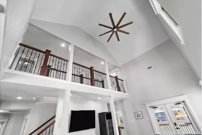 2000 Laguna Harbor Cove Boulevard, Port Bolivar, TX 77650 - Photo 10