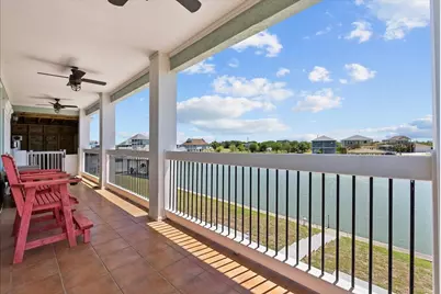 2000 Laguna Harbor Cove Boulevard, Port Bolivar, TX 77650 - Photo 18