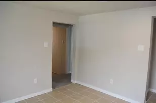3007 Grovey St, Houston, TX 77026 - Photo 12