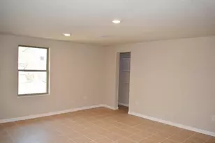3007 Grovey St, Houston, TX 77026 - Photo 10