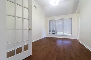 2120 Bennigan St, League City, TX 77573 - Photo 10