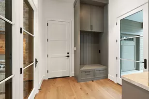 827 Rocky River Rd, Houston, TX 77056 - Photo 46