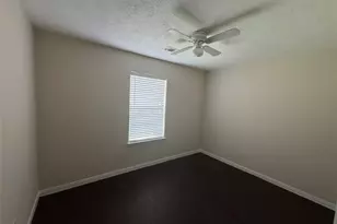 16310 Long Valley Ct, Conroe, TX 77302 - Photo 12