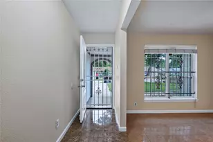 5210 Sandydale Ln, Houston, TX 77039 - Photo 4