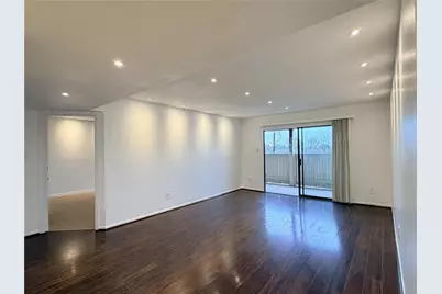 8523 Hearth Drive #19-34, Houston, TX 77054 - Photo 2