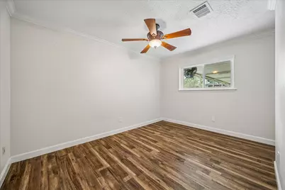 6215 Rena Street, Houston, TX 77092 - Photo 16