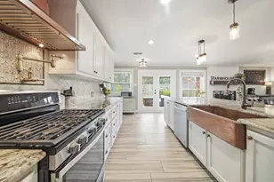 2841 Dominique Dr, Galveston, TX 77551 - Photo 12