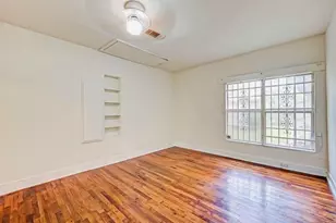 6109 Saxon Dr, Houston, TX 77092 - Photo 10