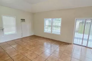 6109 Saxon Dr, Houston, TX 77092 - Photo 12
