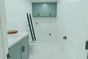 5203 Brookmeade Dr, Houston, TX 77045 - Photo 12