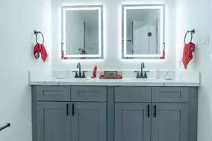 5203 Brookmeade Dr, Houston, TX 77045 - Photo 16