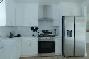 5203 Brookmeade Dr, Houston, TX 77045 - Photo 8